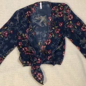 🌺4/$20 SALE 🌺 Kimono